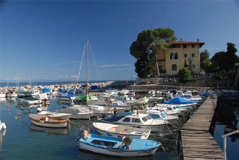 Apartmani Villa Christina Icici Luaran gambar