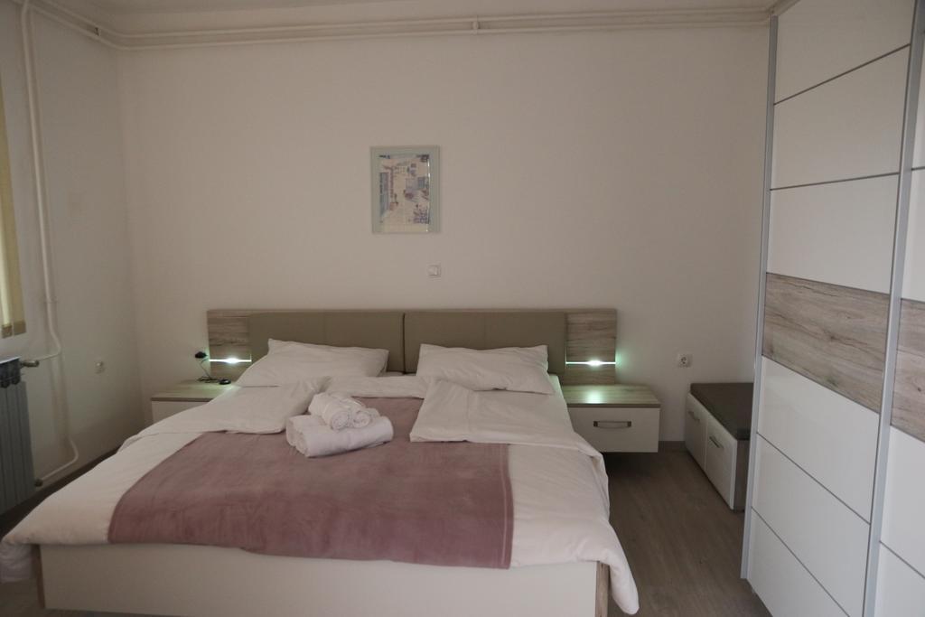 Apartmani Villa Christina Icici Luaran gambar