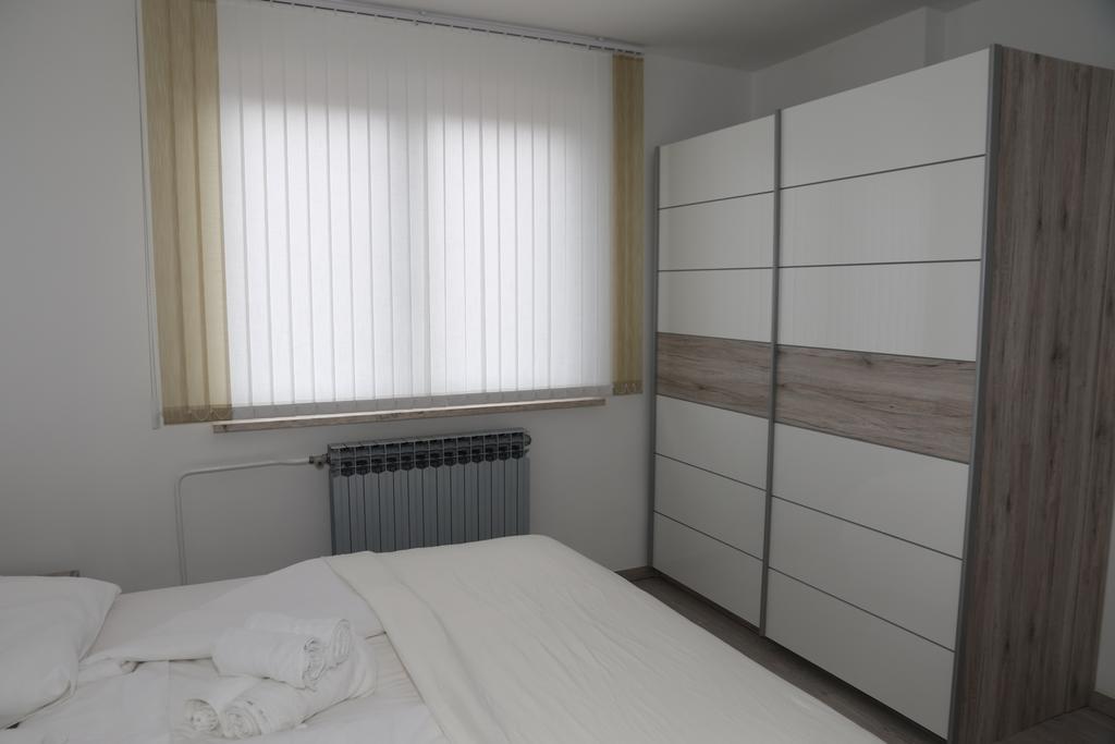 Apartmani Villa Christina Icici Luaran gambar